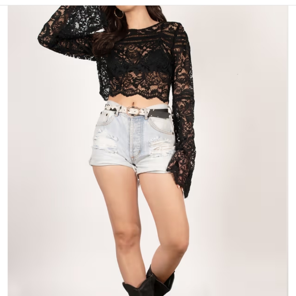 TOBI Kiley Black Lace Bell Sleeve Crop Top - Picture 6 of 10